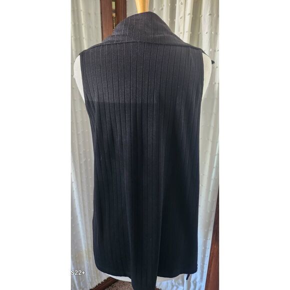 Doe & Rae long ribbed half zip top, NWT - Picture 2 of 11